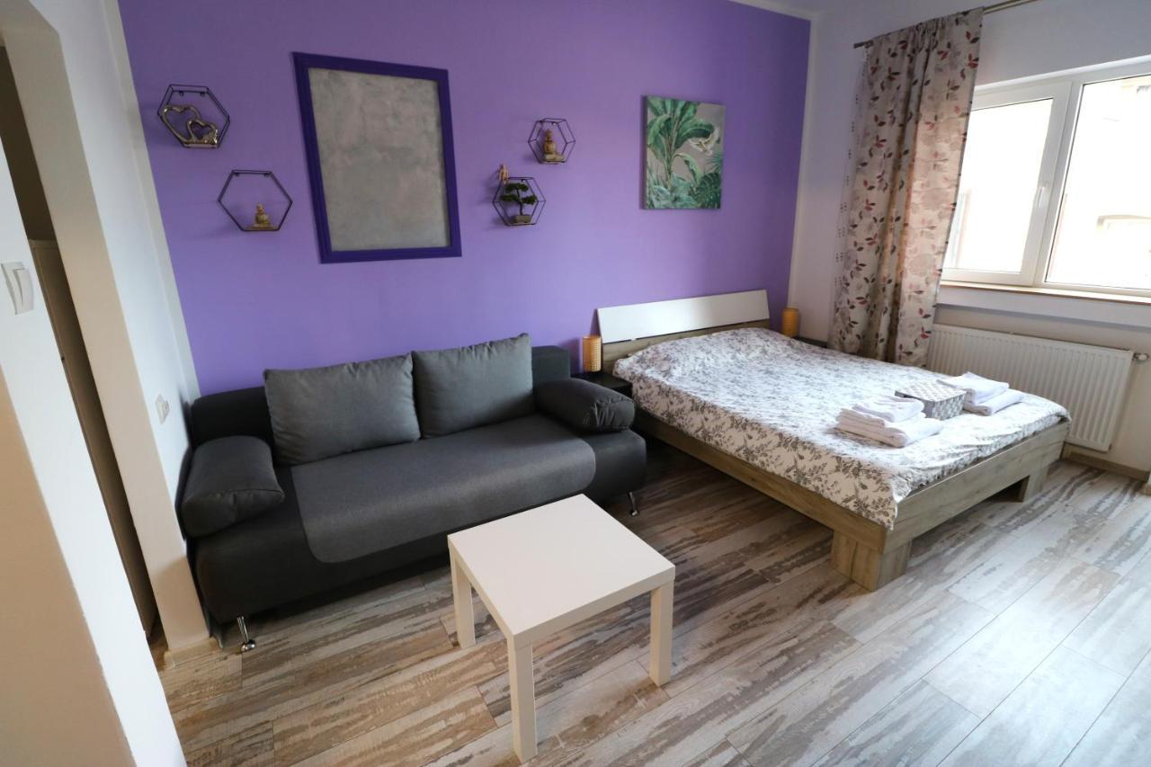 Charming Cozy Studio - Old Town - Free Minibar Apartman Bukarest Kültér fotó