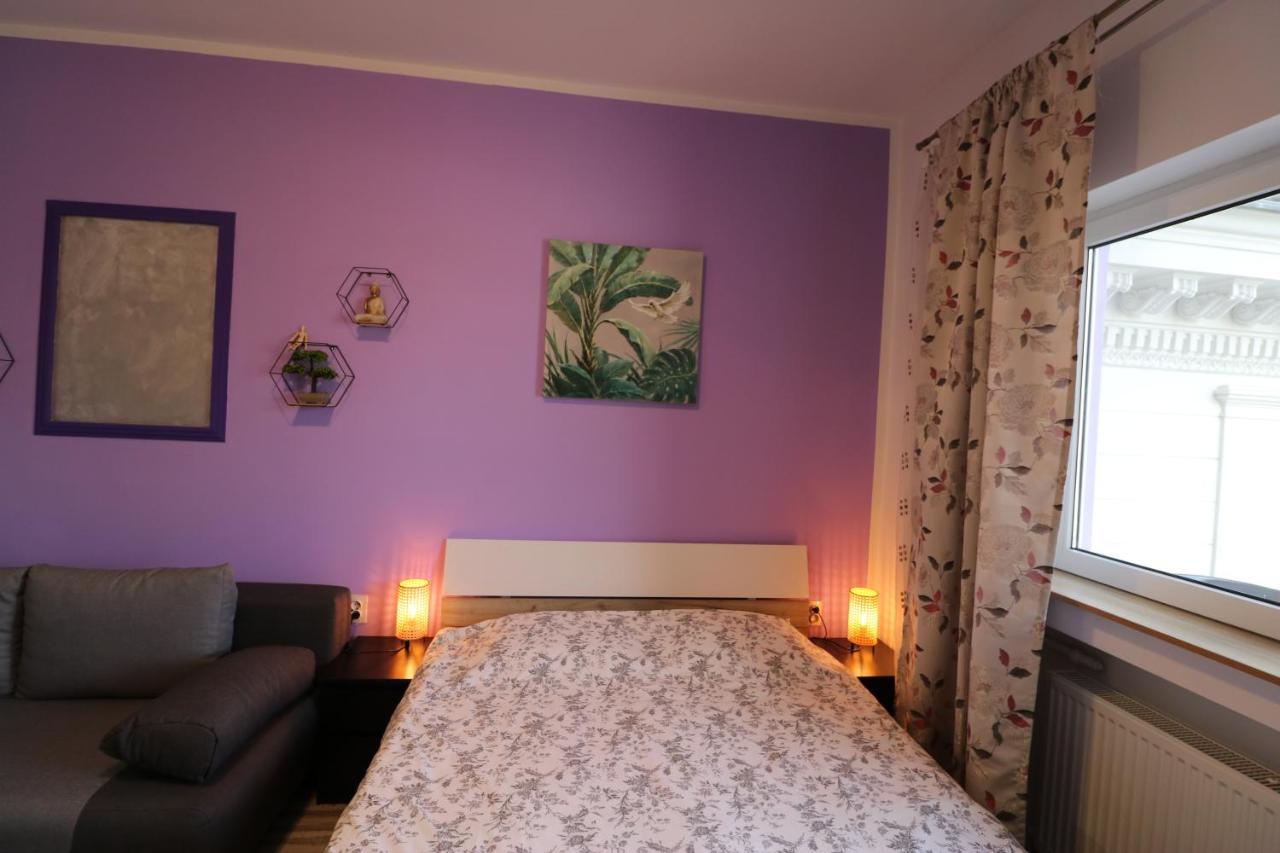 Charming Cozy Studio - Old Town - Free Minibar Apartman Bukarest Kültér fotó